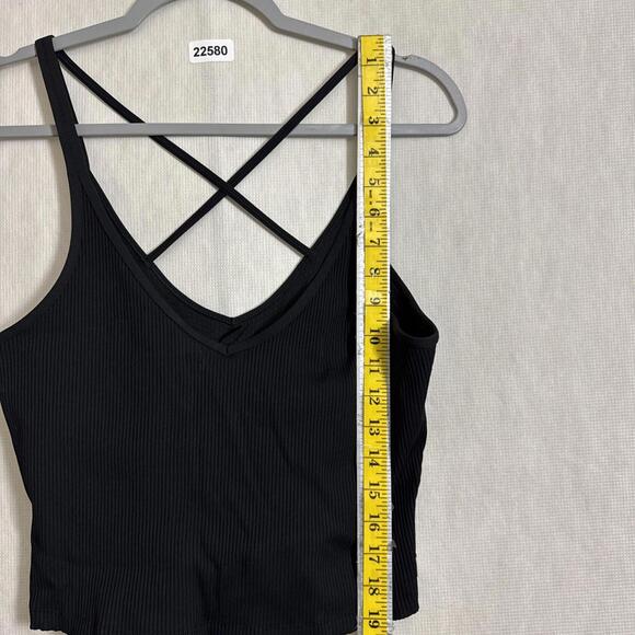 Vuori Black Short Sleeve Top - Picture 9 of 10